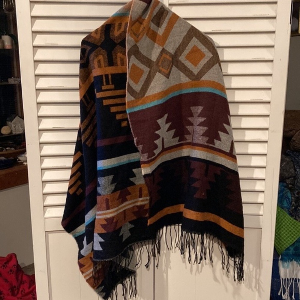Southwest/Mexico‎ themed scarf/wrap